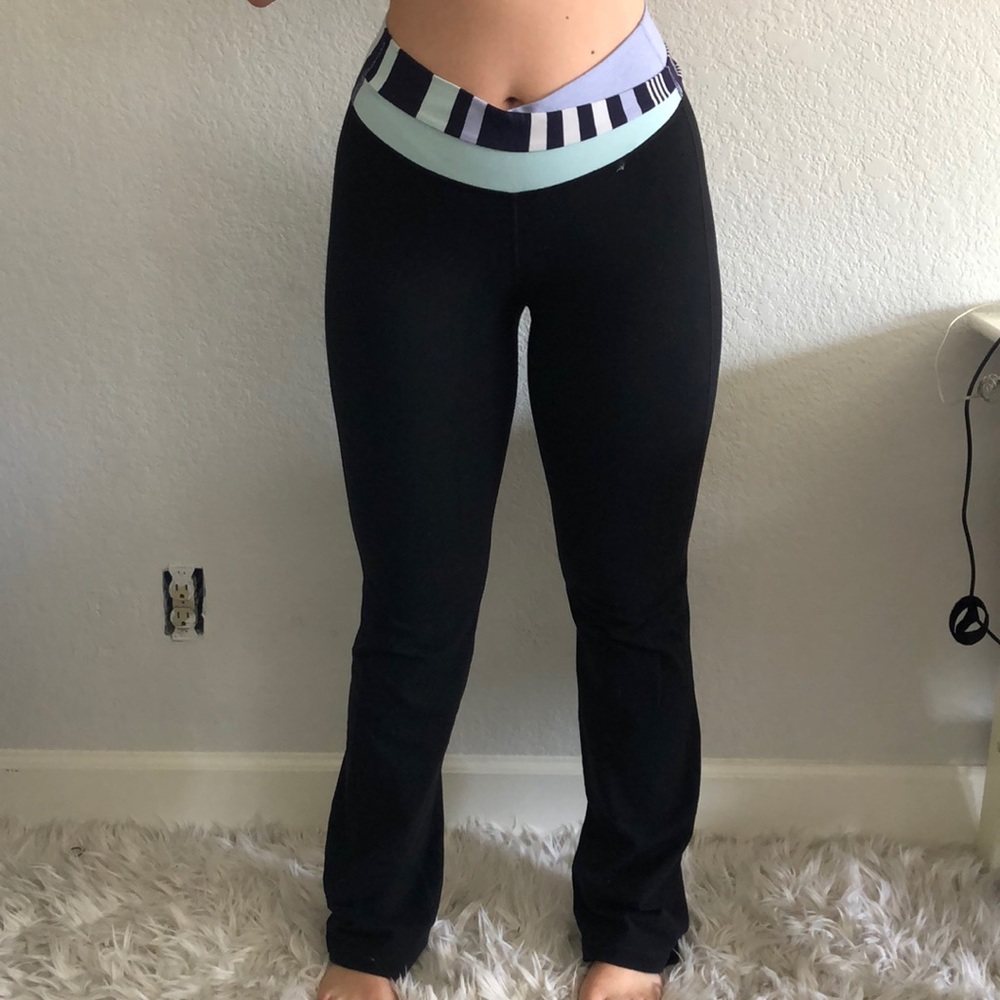 lululemon yoga pants